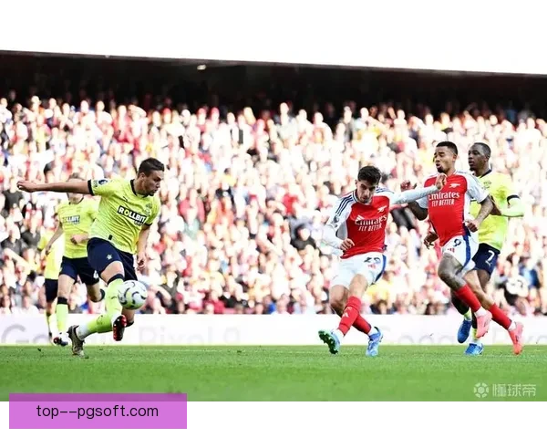 哈弗茨加盟阿森纳焕发活力连续进球显锋芒