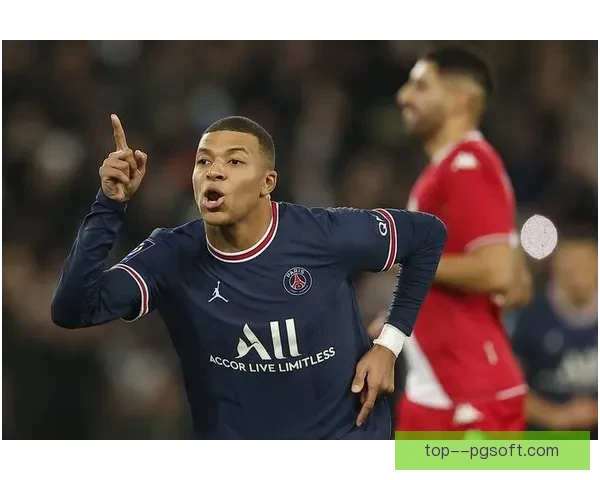 姆巴佩天价1.8亿欧元转会巴黎圣日耳曼震撼足坛